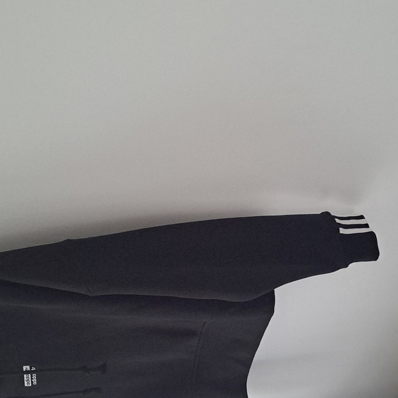 Adidas cropped hoodie new size Medium - Picture 2 of 5